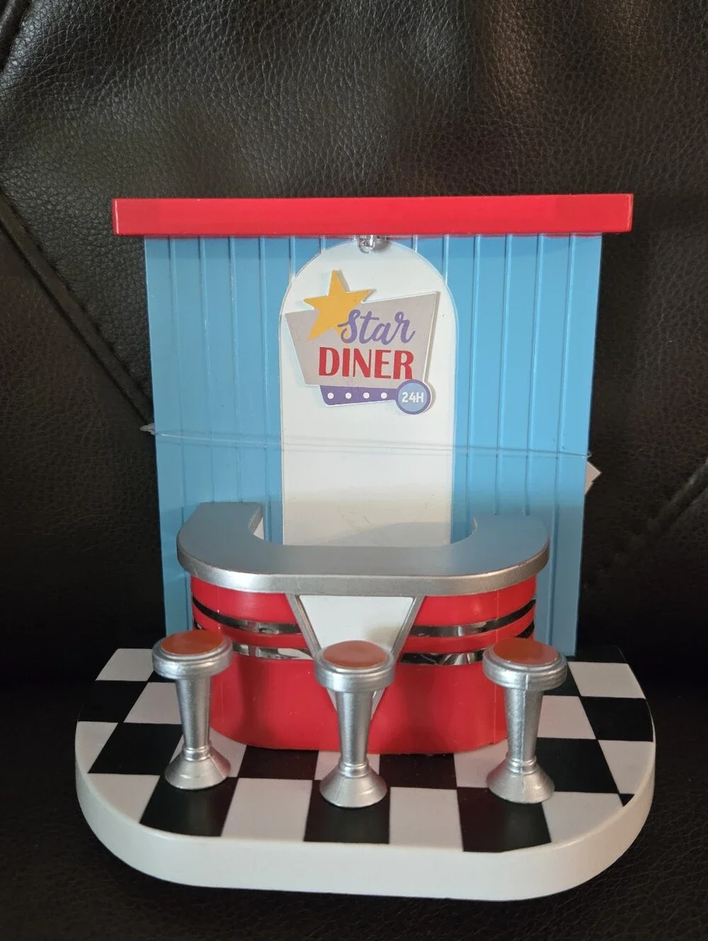 Target Bullseye Diner Figurine